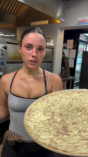Full leaked Aleaarose private onlyfans photo