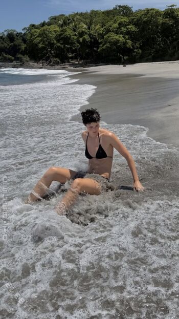 Full leaked Aleandrafrerk private onlyfans photo