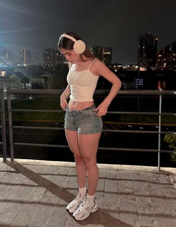 Full leaked Alee ja private onlyfans photo