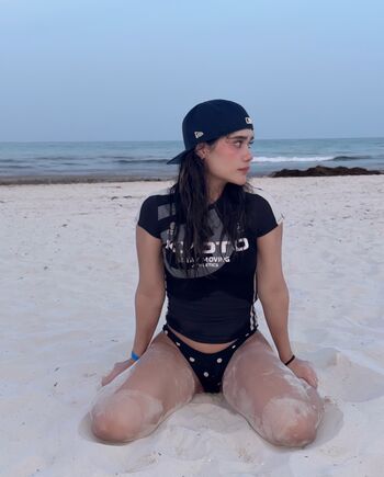 Full leaked Alee ja private onlyfans photo