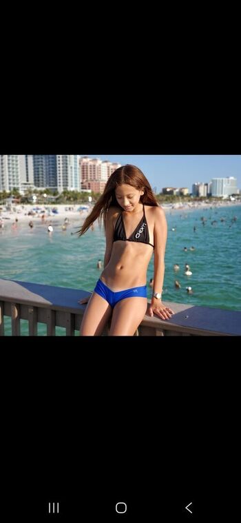 Alessandra Liu