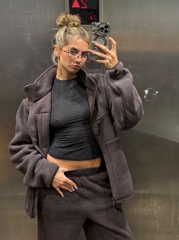 Full leaked Alessia lanza page private onlyfans photo