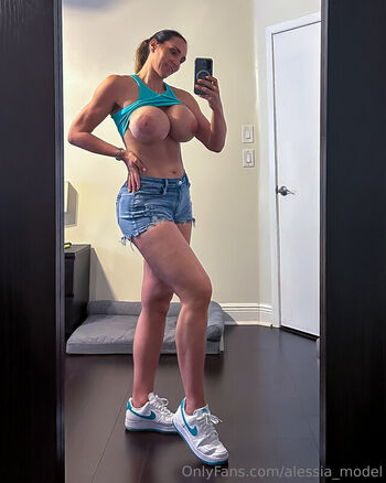 Full leaked Alessia model page private onlyfans photo