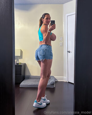 Full leaked Alessia model page private onlyfans photo