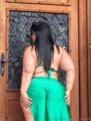 Full leaked Alessiabig private onlyfans photo