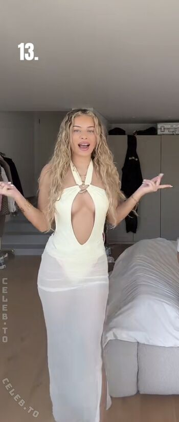Full leaked Alessiasxr page private onlyfans photo