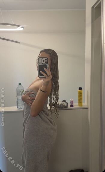 Full leaked Alessiasxr private onlyfans photo