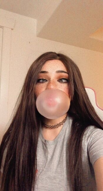 Full leaked Aleurierflare private onlyfans photo