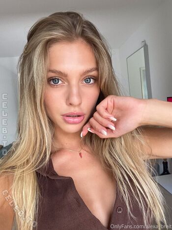 Full leaked Alexa breit  page private onlyfans photo