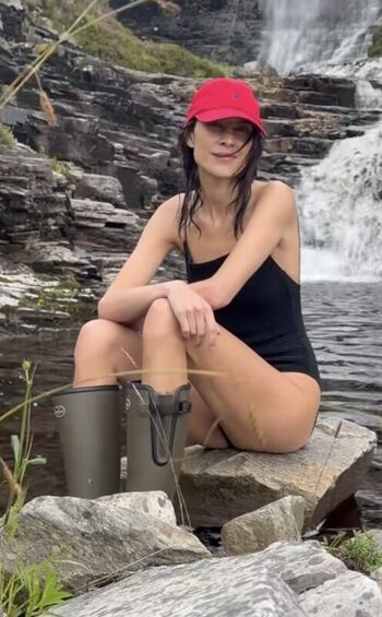 Full leaked Alexa chung private onlyfans photo
