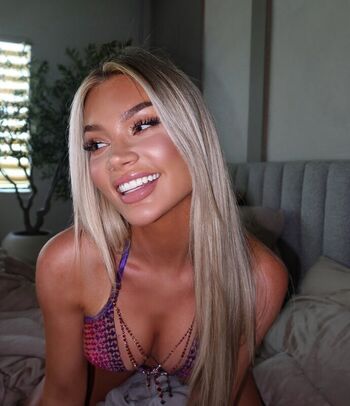 Full leaked Alexa collins page private onlyfans photo