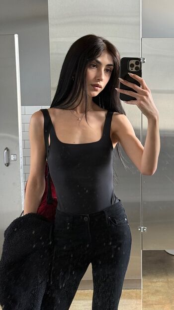 Full leaked Alexa mansour private onlyfans photo