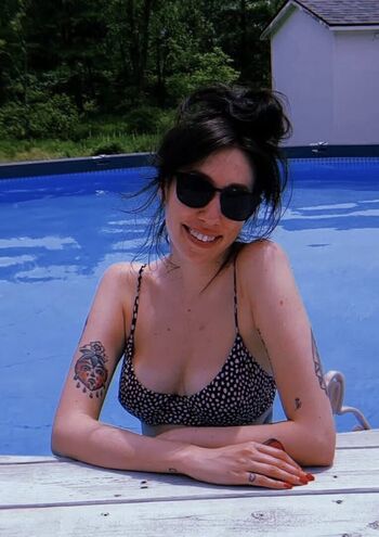 Full leaked Alexaanne page private onlyfans photo