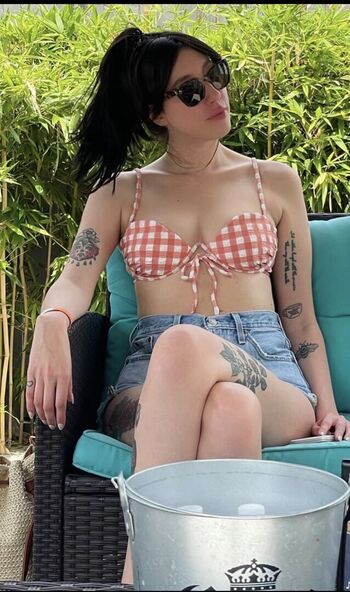Full leaked Alexaanne page private onlyfans photo