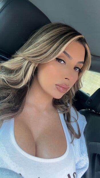 Full leaked Alexalovemodel private onlyfans photo