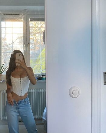 Full leaked Alexandra carlsson page private onlyfans photo