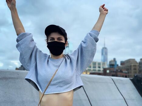 Full leaked Alexandra daddario private onlyfans photo