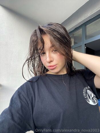 alexandra_nova2003