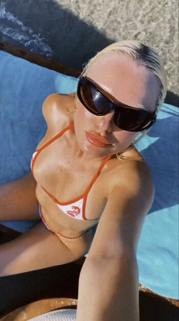 Full leaked Alexandra stan private onlyfans photo