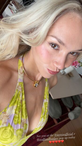 Full leaked Alexis ren  page private onlyfans photo