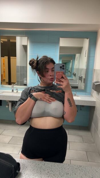 Full leaked Alexxrinn private onlyfans photo