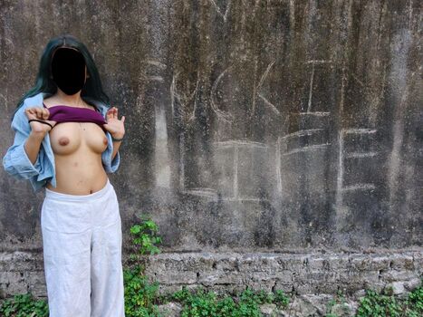 Full leaked Aliaslutt private onlyfans photo