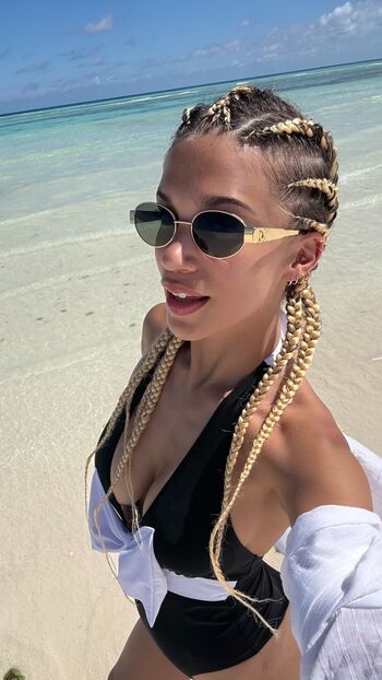 Full leaked Alice de bortoli page private onlyfans photo