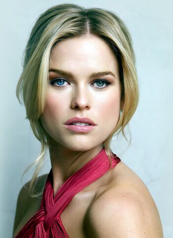Alice Eve