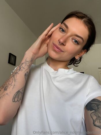 alice_notinwonderland