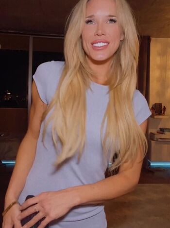 Full leaked Alice rose private onlyfans photo