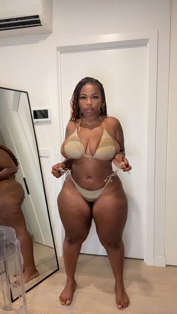 Full leaked Alicia lamars private onlyfans photo