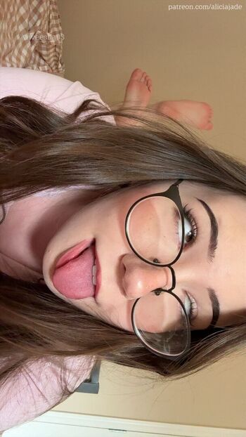 Full leaked Aliciajade private onlyfans photo