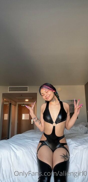 Full leaked Aliengirl private onlyfans photo