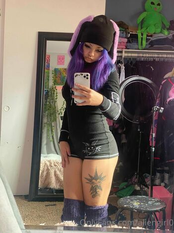 Full leaked Aliengirl private onlyfans photo