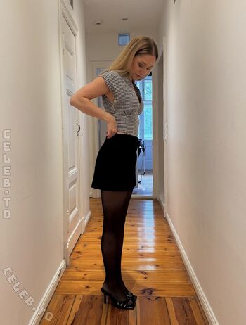 Full leaked Alina khani private onlyfans photo
