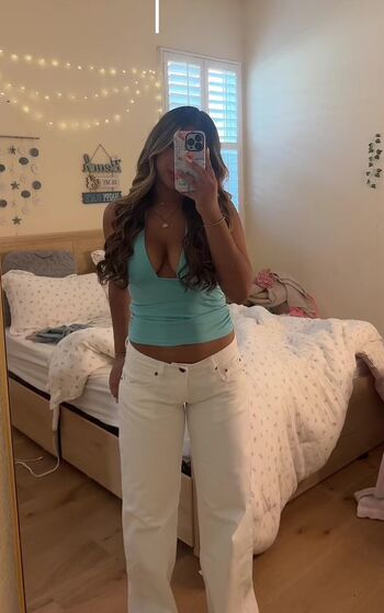 Full leaked Alina shaikh private onlyfans photo