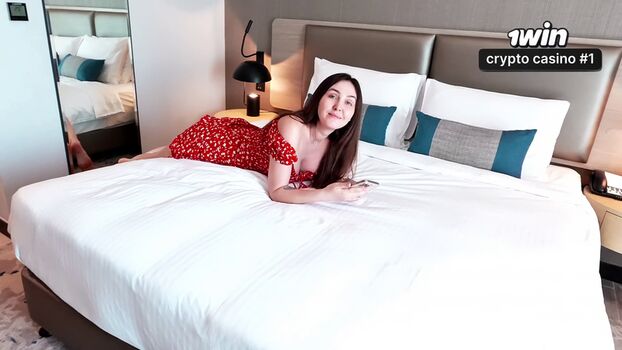 Full leaked Alinarai private onlyfans photo