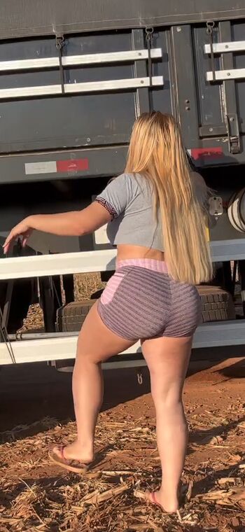 Full leaked Aline fuchter ouriques page private onlyfans photo