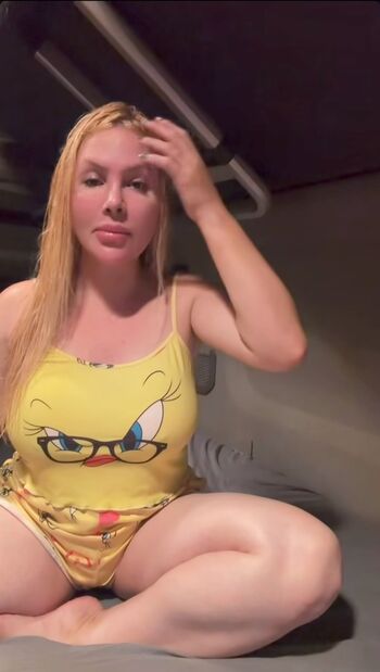 Full leaked Aline futcher ouriques private onlyfans photo