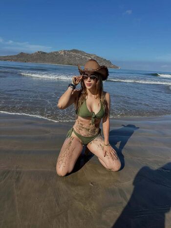 Full leaked Aline torres page private onlyfans photo