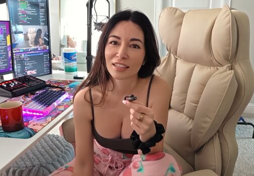 Full leaked Alinity page private onlyfans photo