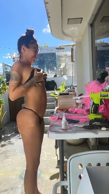 Full leaked Alinne rosa private onlyfans photo