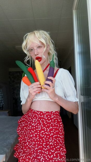 Full leaked Alisa liss private onlyfans photo