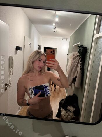 Full leaked Alischa mlr private onlyfans photo