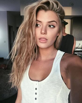 Full leaked Alissa violet private onlyfans photo