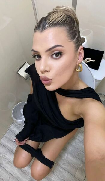 Full leaked Alissa violet private onlyfans photo