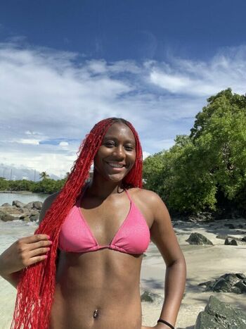 Full leaked Aliyah boston private onlyfans photo