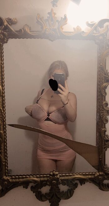 Full leaked Aliyahmarie private onlyfans photo