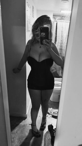 Full leaked Aliyahmarie private onlyfans photo