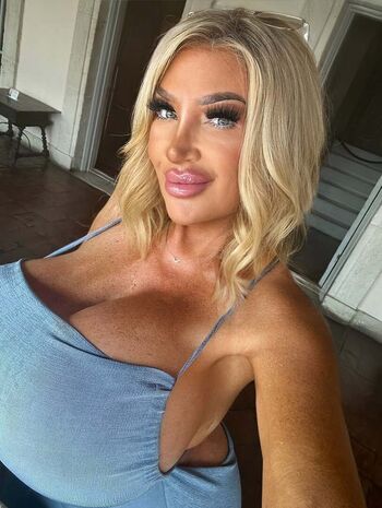 Allegra Cole